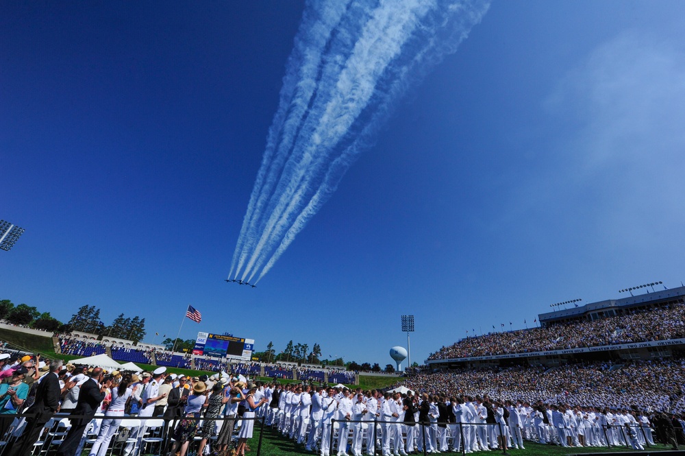 2012 US Naval Academy graduation and commissioning ceremony