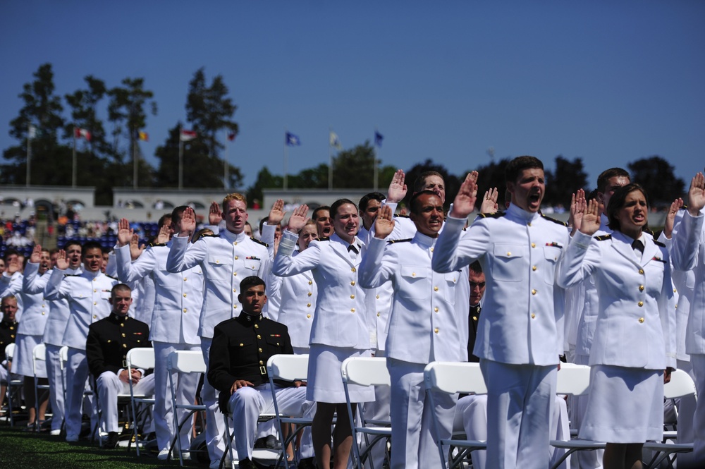 2012 US Naval Academy graduation and commissioning ceremony