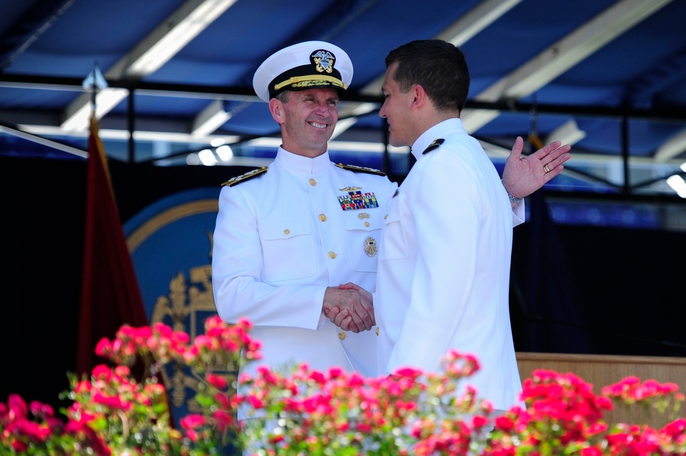 2012 US Naval Academy graduation and commissioning ceremony