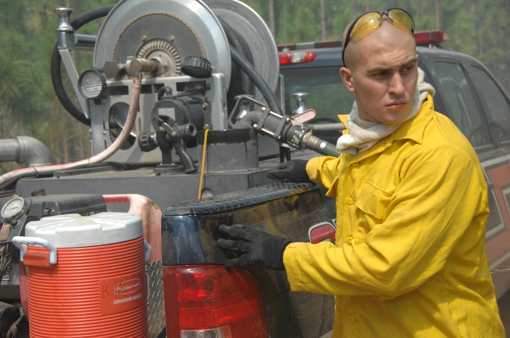 Firefighters at Poinsett Electronic Combat Range