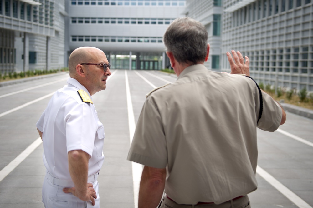 Allied Forces South Submarine Command changes hands