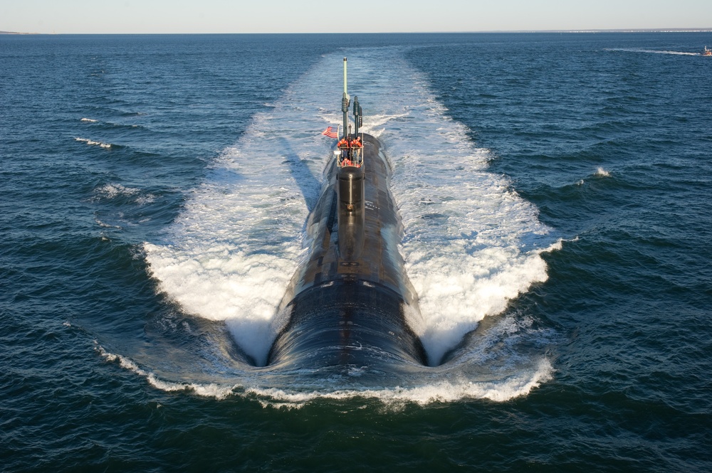 Submarine conducts alpha trials in the Atlantic Ocean