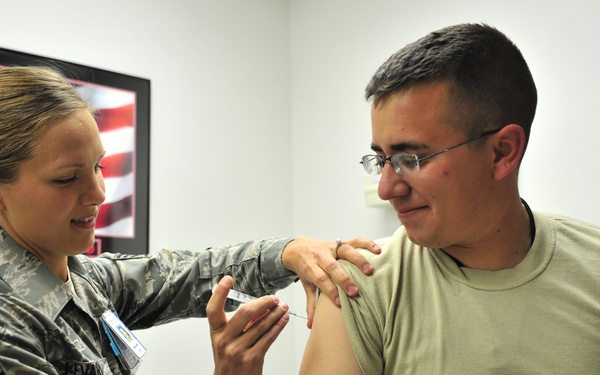 Cannon behind the scenes: vaccinations increase vitality