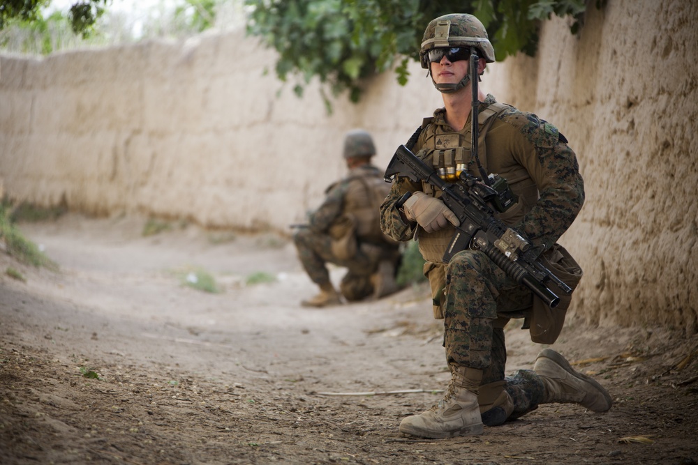 1/7 Marines Patrol in Sangin