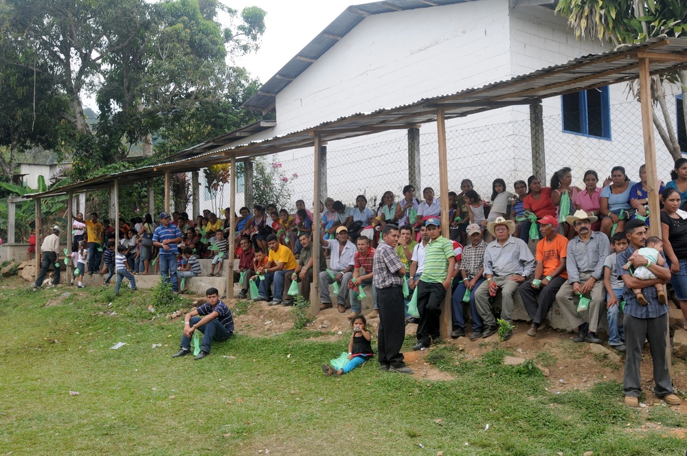 Medical Readiness Training Exercises at San Pedro Sitio, Hounduras