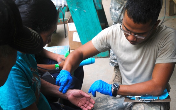 Medical Readiness Training Exercises at San Juan de Sitio, Honduras