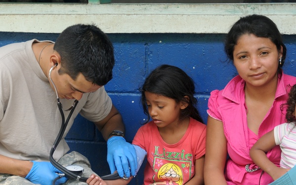 Medical Readiness Training Exercises at San Juan de Sitio, Honduras