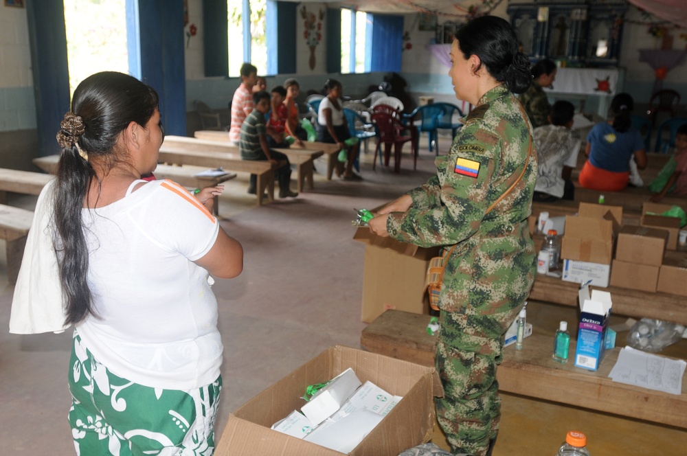 Medical Readiness Training Exercises at San Juan de Sitio, Honduras