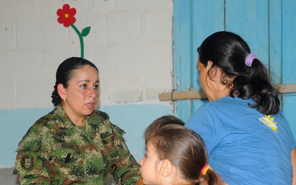 Medical Readiness Training Exercises at San Juan de Sitio, Honduras