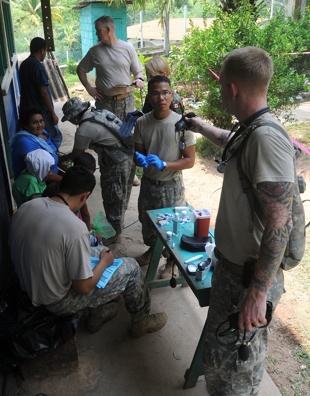 Medical Readiness Training Exercises at San Juan de Sitio, Honduras