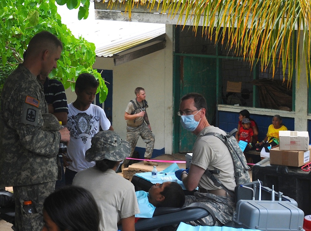 Medical Readiness Training Exercises at San Juan de Sitio, Honduras