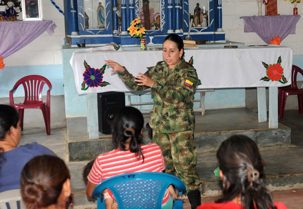 Medical Readiness Training Exercises at San Juan de Sitio, Honduras