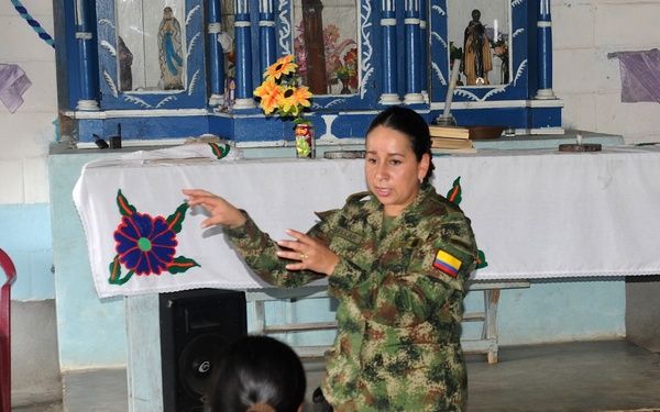 Medical Readiness Training Exercises at San Juan de Sitio, Honduras