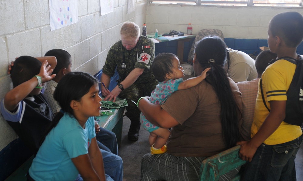 Medical Readiness Training Exercises at San Juan de Sitio, Honduras