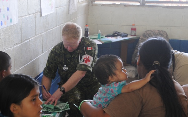 Medical Readiness Training Exercises at San Juan de Sitio, Honduras