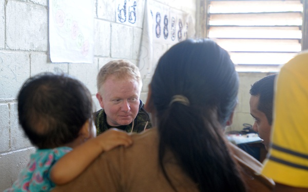 Medical Readiness Training Exercises at San Juan de Sitio, Honduras