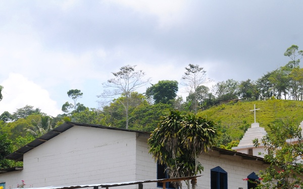 Medical Readiness Training Exercises at San Juan de Sitio, Honduras