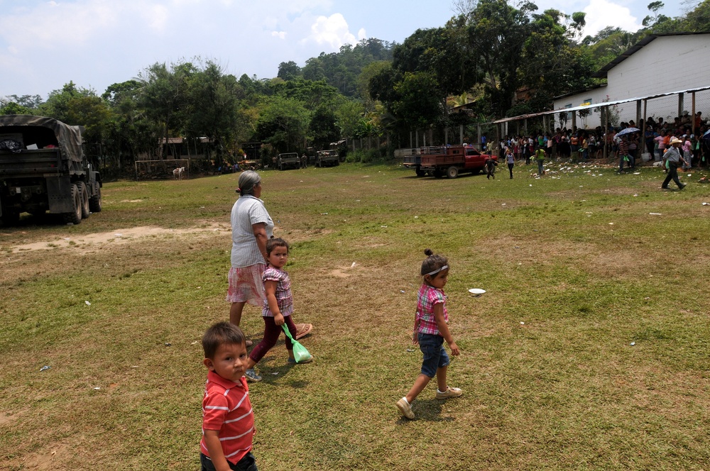 Medical Readiness Training Exercises at San Juan de Sitio, Honduras