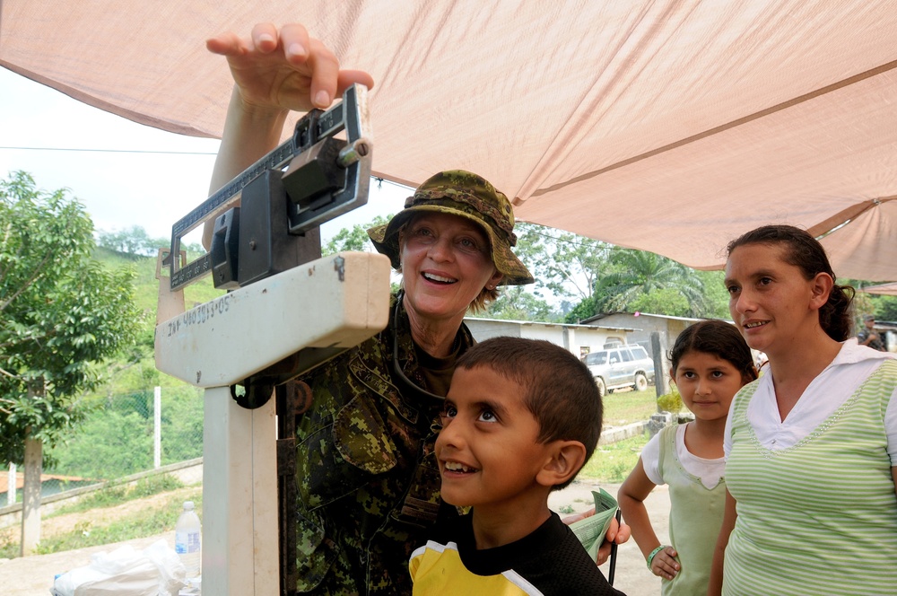 Medical Readiness Training Exercises at San Juan de Sitio, Honduras