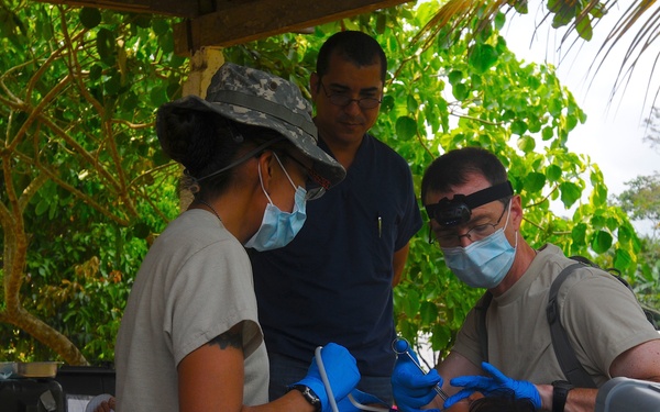 Medical Readiness Training Exercises at San Juan de Sitio, Honduras