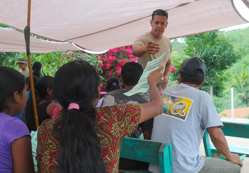 Medical Readiness Training Exercises at San Juan de Sitio, Honduras