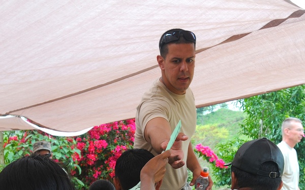 Medical Readiness Training Exercises at San Juan de Sitio, Honduras