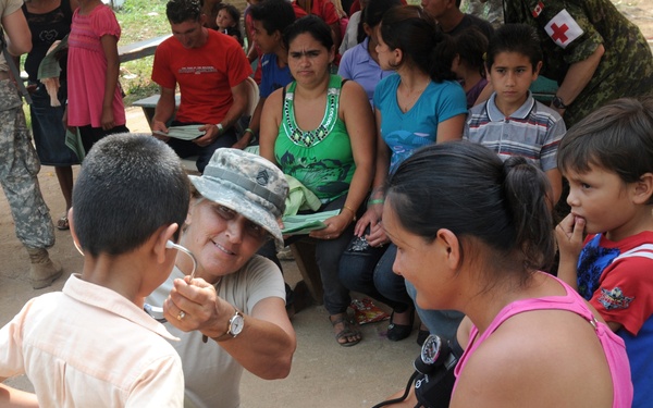 Medical Readiness Training Exercises at San Juan de Sitio, Honduras