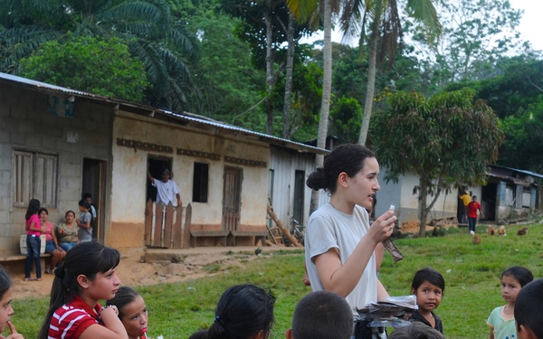 Medical Readiness Training Exercises at San Juan de Sitio, Honduras