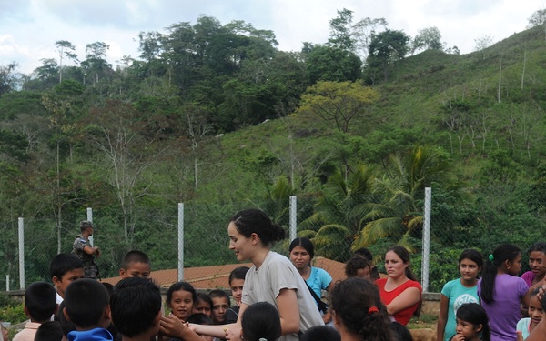 Medical Readiness Training Exercises at San Juan de Sitio, Honduras