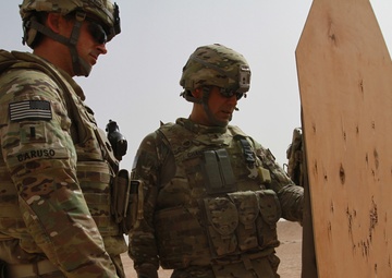 Battle sight zero range