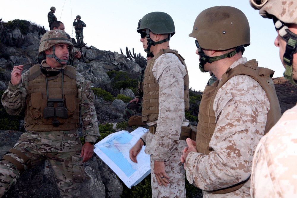 US, Chilean Marines enhance interoperability during expert exchanges