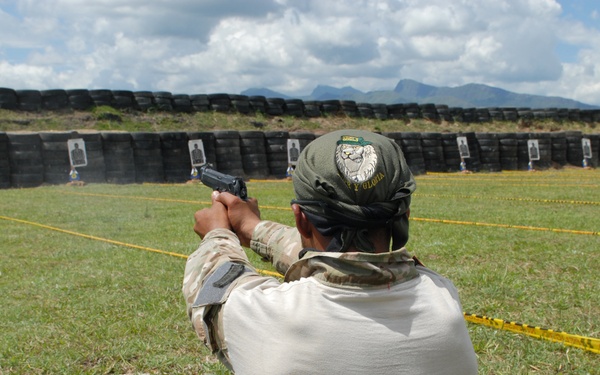 Fuerzas Comando 2012 zero range