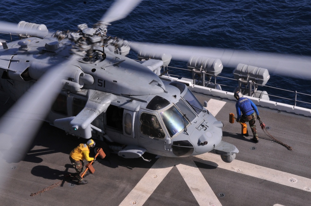 MH-60S Sea Hawk aboard USS Peleliu