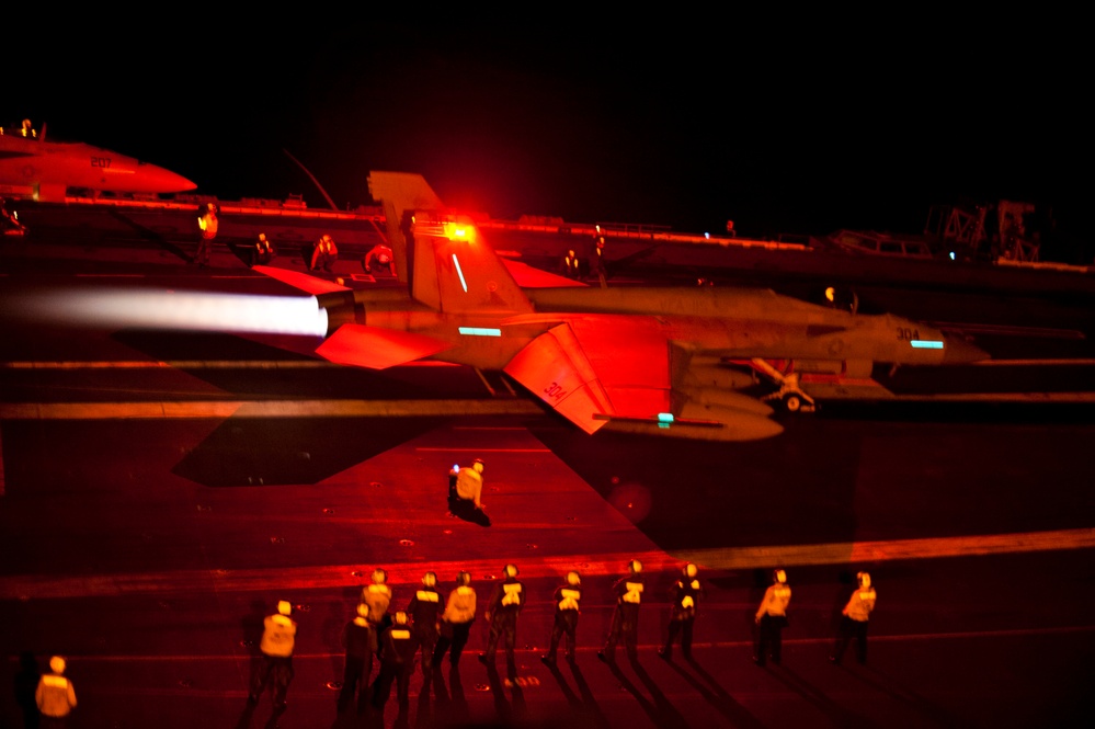 Launch aboard USS George Washington