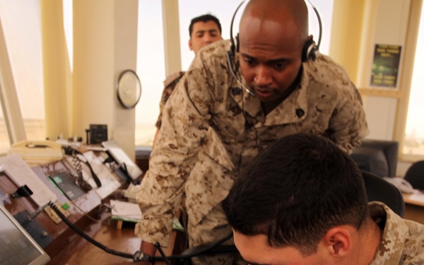 24th MEU Air Traffic Controllers Run the Tower during Exercise Eager Lion 12