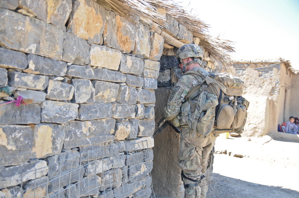 Blackfoot Company patrols Shaway Valley