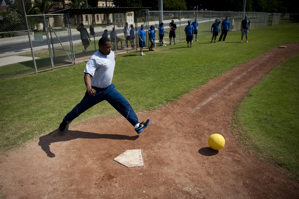 Sports day brings dunks, spikes, strikes to Incirlik