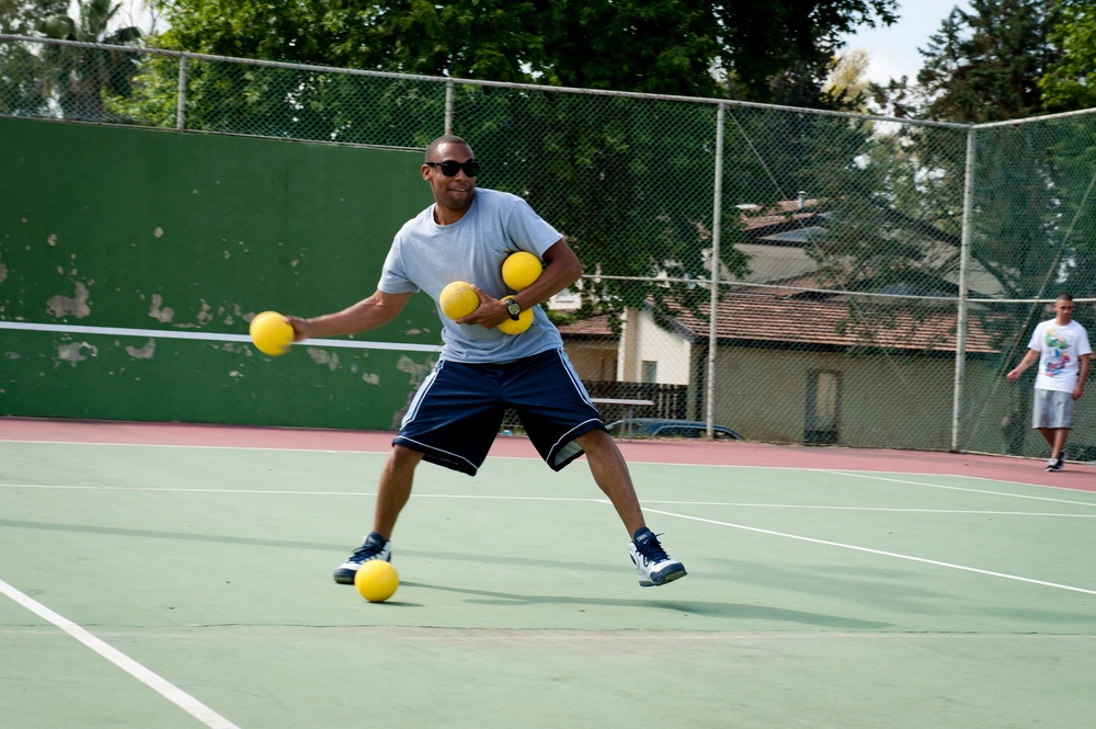 Sports day brings dunks, spikes, strikes to Incirlik