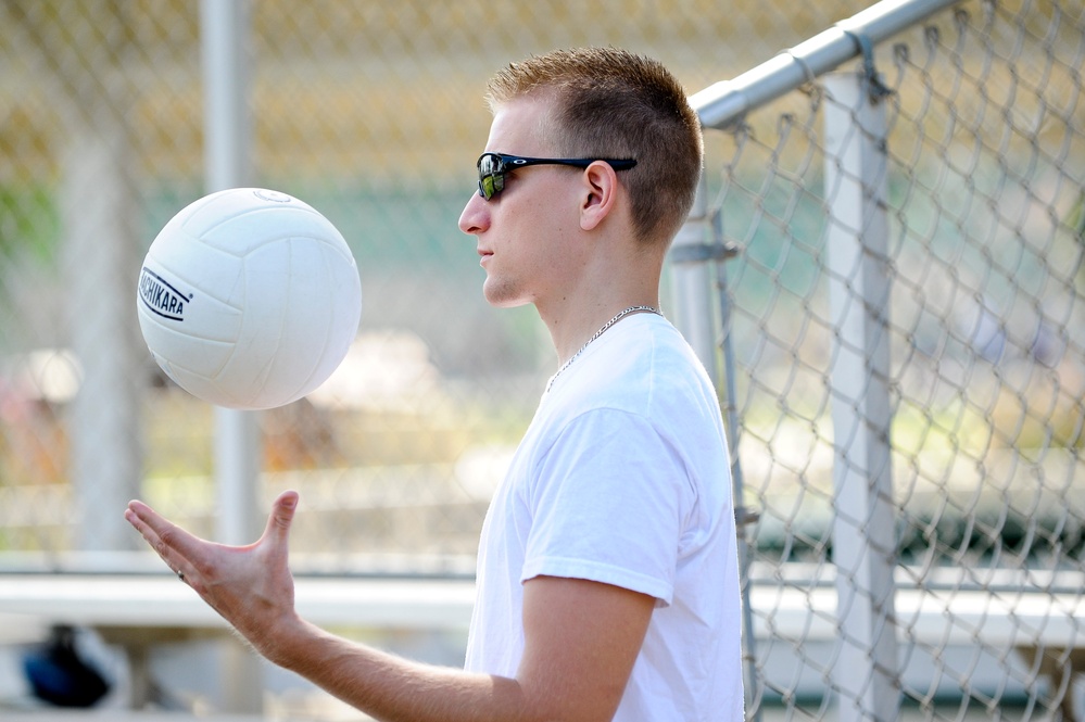 Sports day brings dunks, spikes, strikes to Incirlik