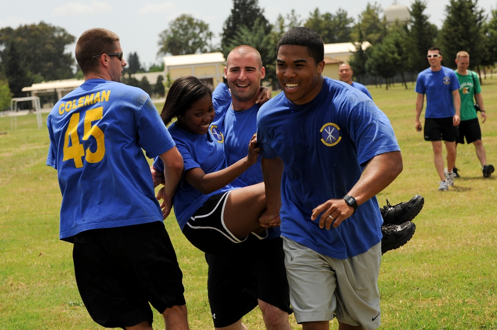 Sports day brings dunks, spikes, strikes to Incirlik