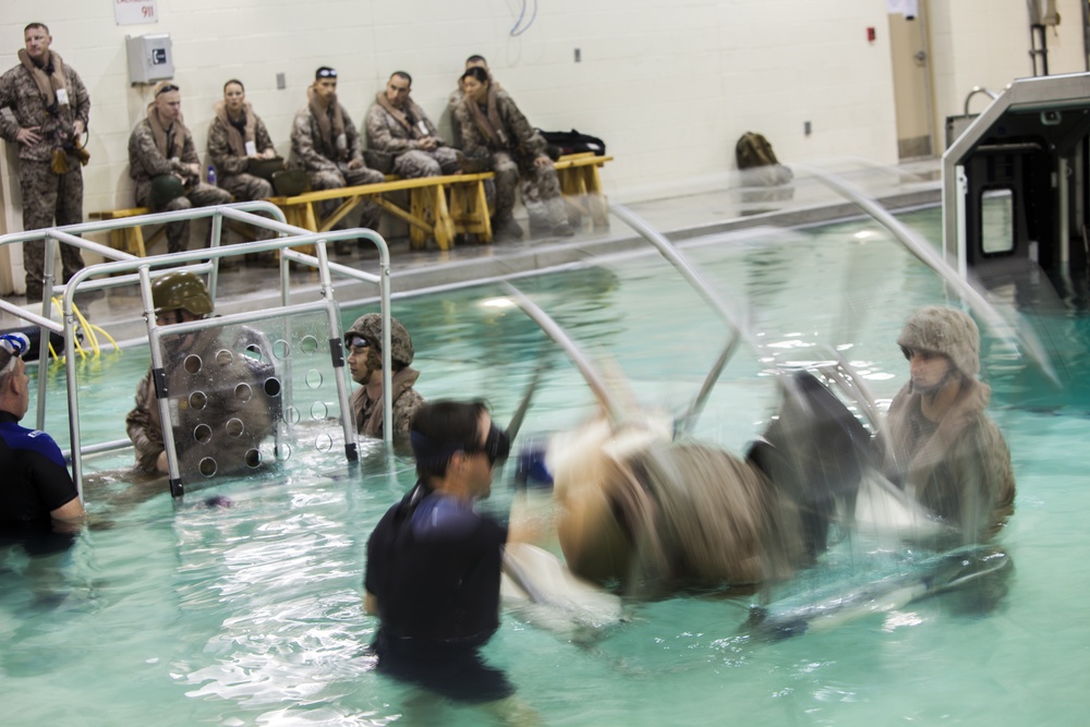 Underwater Egress Training Course / HELO Dunker