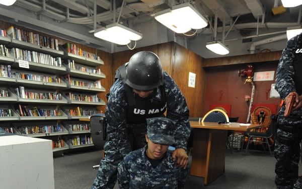 USS Normandy conducts BALTOPS