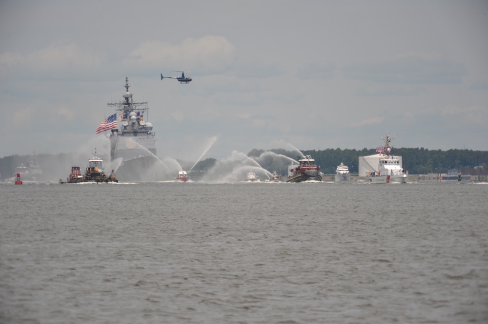 Coast Guard provides security during Parade of Ships