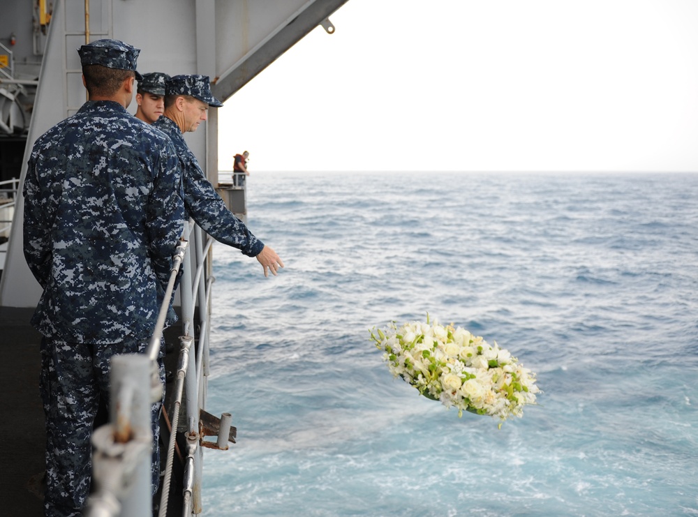 Wreath ceremony aboard USS Abraham Lincoln
