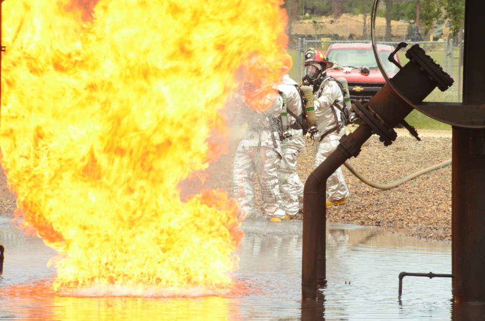 Fort Bragg firefighters train on burning plane