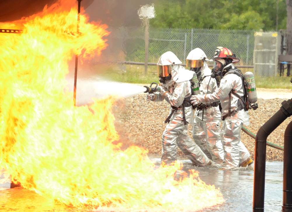 Fort Bragg firefighters train on burning plane