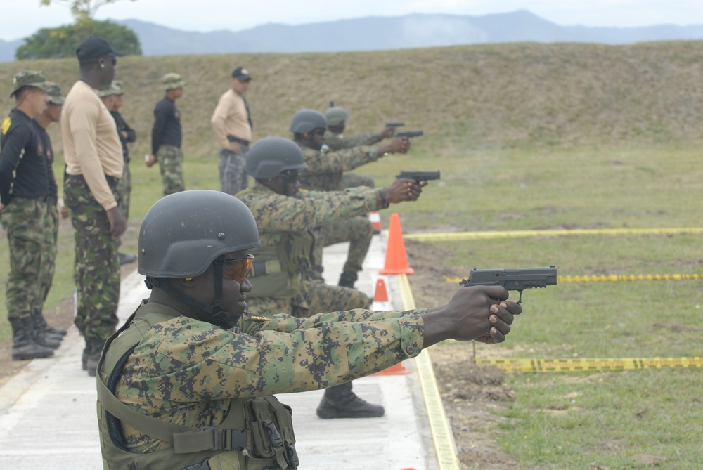 Fuerzas Comando 2012 weapons firing events