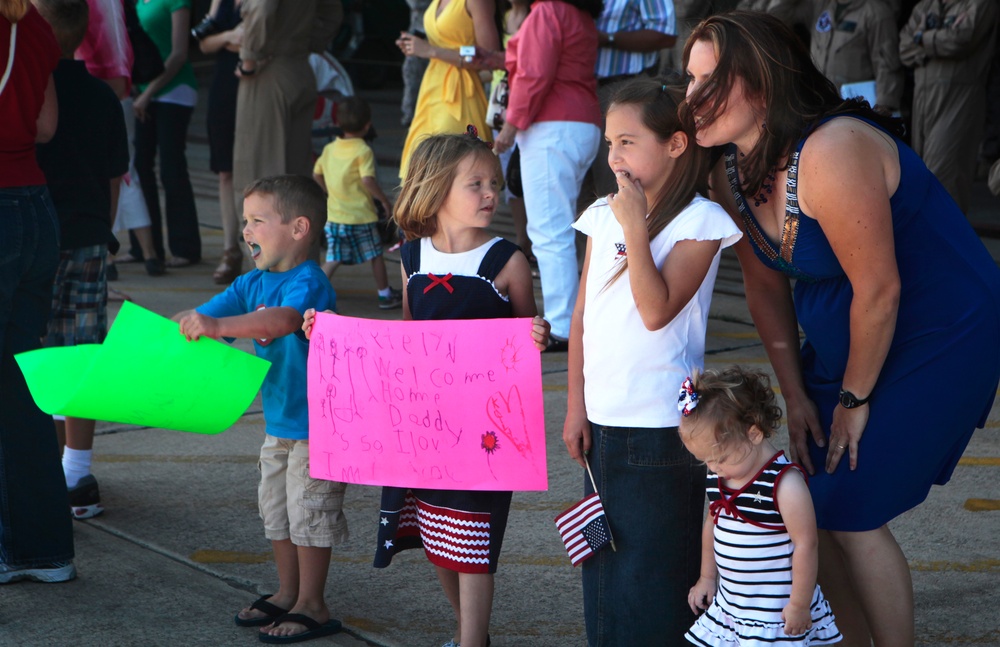 Cherry Point Marines return from 9-month deployment