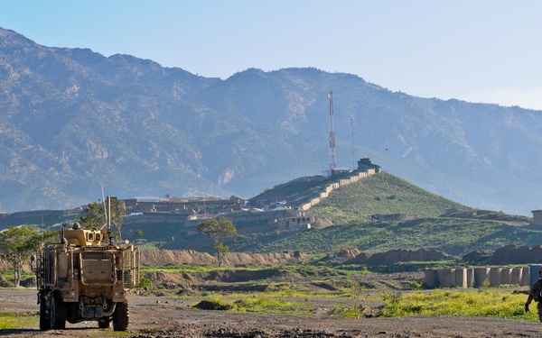 Chosen Company patrols Jaji district