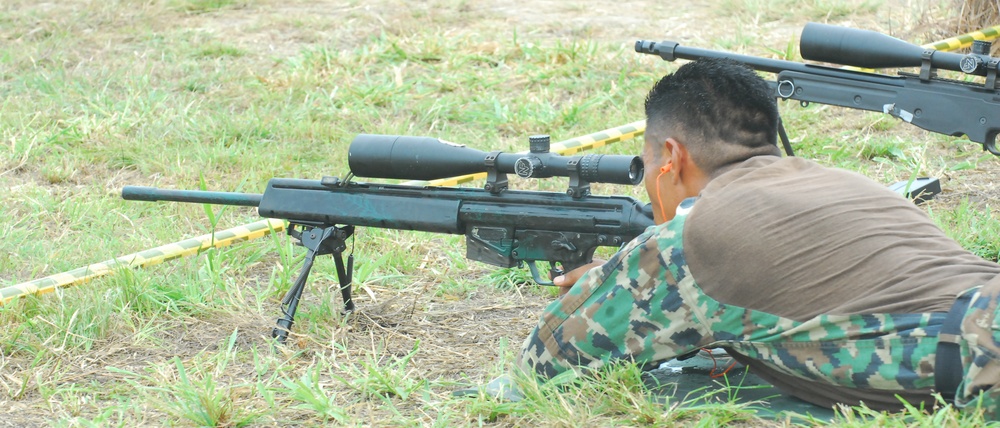 Fuerzas Comando 2012 sniper FBI 'T' shoot